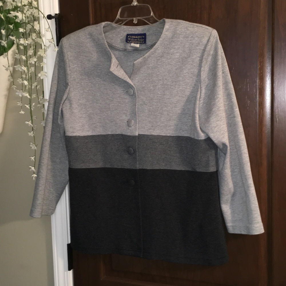 Willow Ridge Three-Tone Gray Button Front Cardigan